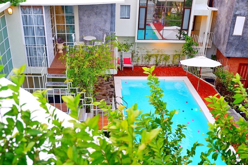 Hy Resort Chonburi Exterior photo