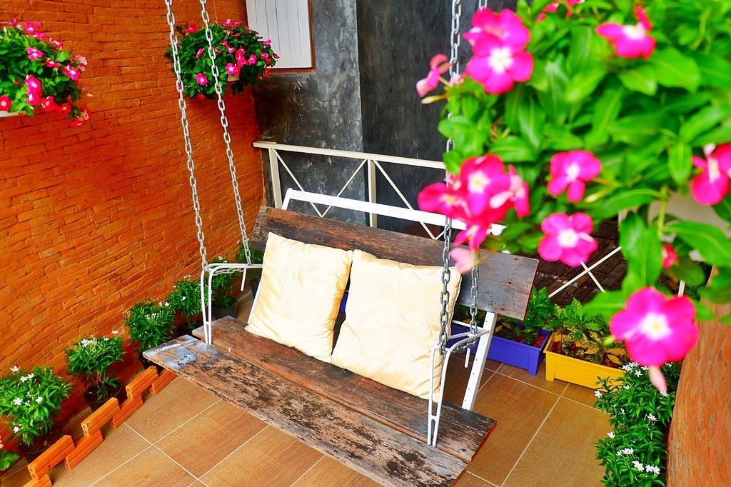 Hy Resort Chonburi Exterior photo