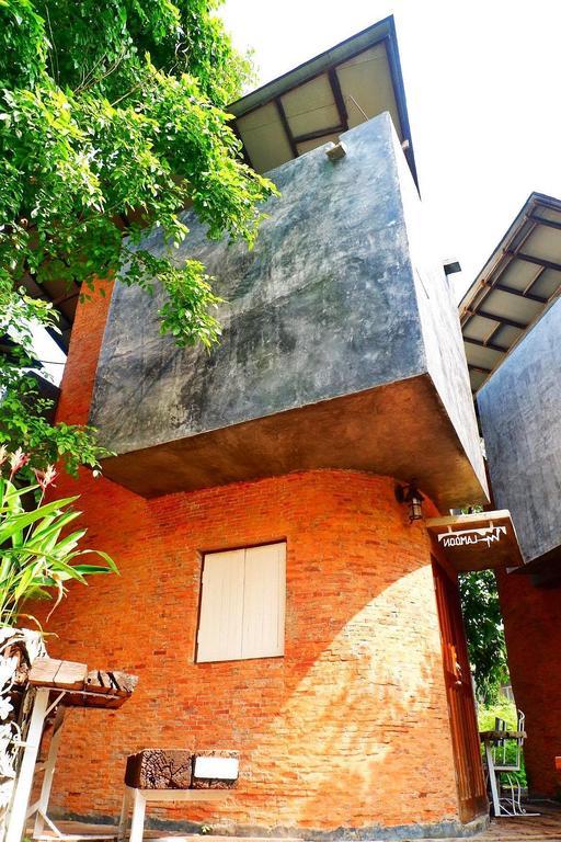 Hy Resort Chonburi Exterior photo